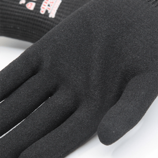 Anti-Cut Handske BLACKIRO med Foamed Nitrilbeläggning