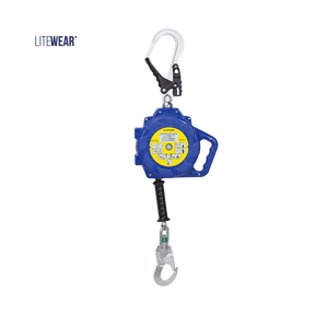 Fallskyddsblock med 15 m galvaniserad vajer och storkrok för säkerhet.